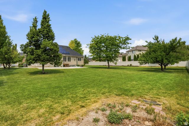 2084 TUSCANY WAY, Pleasant Grove, UT 84062