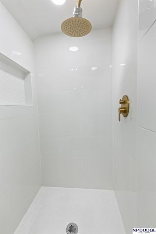 2501 Hanscom Boulevard Boulevard, Omaha, NE 68105