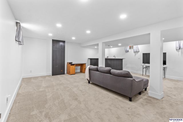2501 Hanscom Boulevard Boulevard, Omaha, NE 68105