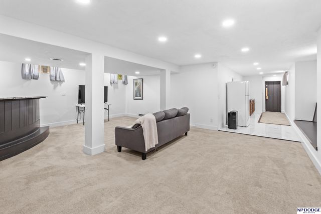 2501 Hanscom Boulevard Boulevard, Omaha, NE 68105