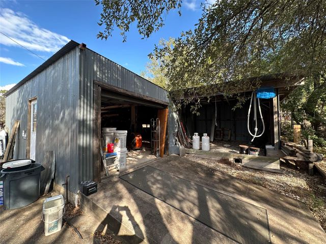 19605 Bee Creek Tavern RD, Spicewood, TX 78669