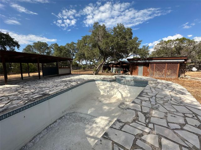 19605 Bee Creek Tavern RD, Spicewood, TX 78669