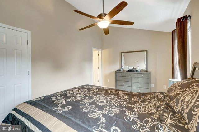 45610 WHITCOMB SQ, Sterling, VA 20166
