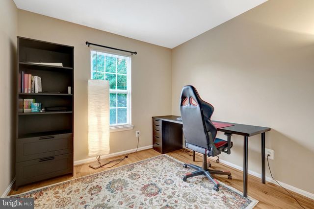 45610 WHITCOMB SQ, Sterling, VA 20166