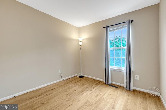 45610 WHITCOMB SQ, Sterling, VA 20166