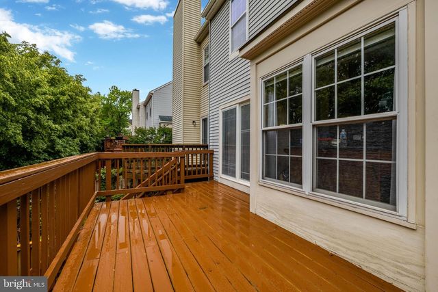 45610 WHITCOMB SQ, Sterling, VA 20166