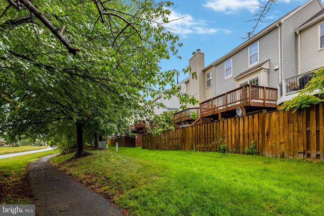 45610 WHITCOMB SQ, Sterling, VA 20166