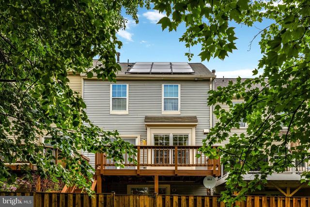 45610 WHITCOMB SQ, Sterling, VA 20166