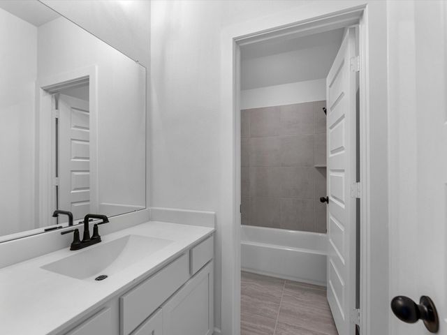 8914 Colonnade Way, Manvel, TX 77578