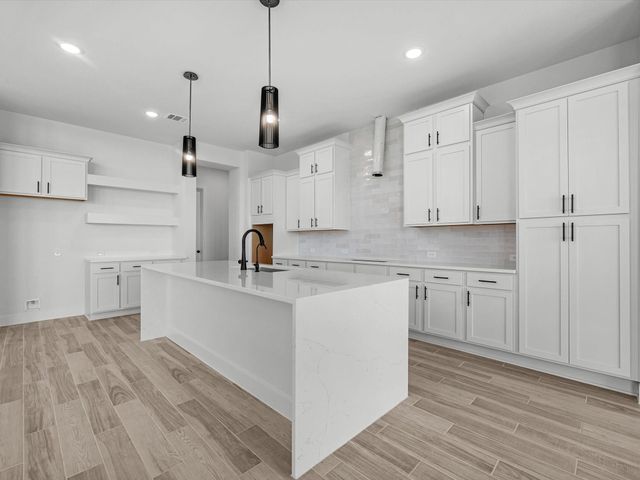 8914 Colonnade Way, Manvel, TX 77578