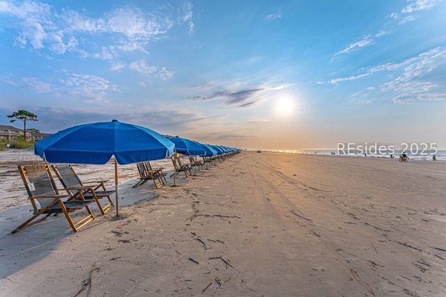 10 S Forest Beach Dr Apt 412, Hilton Head Island, SC 29928