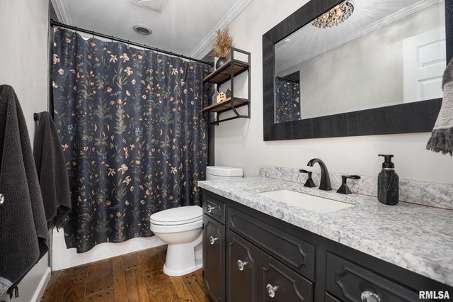 1001 E POLK Street, Morton, IL 61550