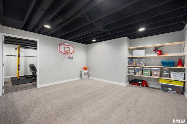 1001 E POLK Street, Morton, IL 61550