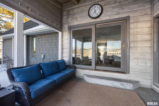 1001 E POLK Street, Morton, IL 61550