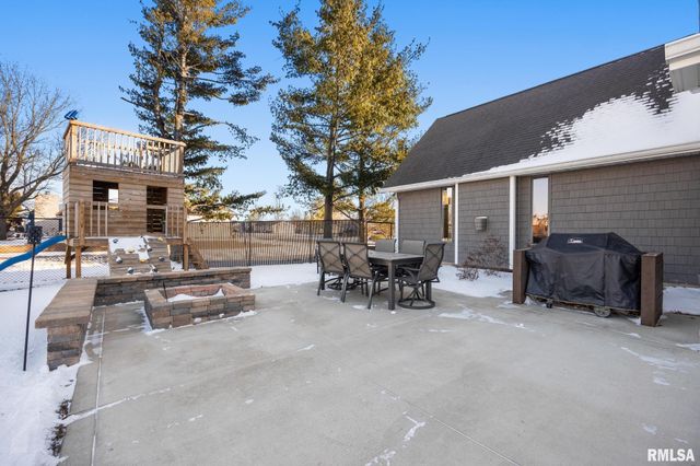 1001 E POLK Street, Morton, IL 61550