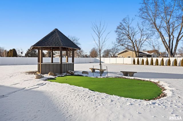 1001 E POLK Street, Morton, IL 61550