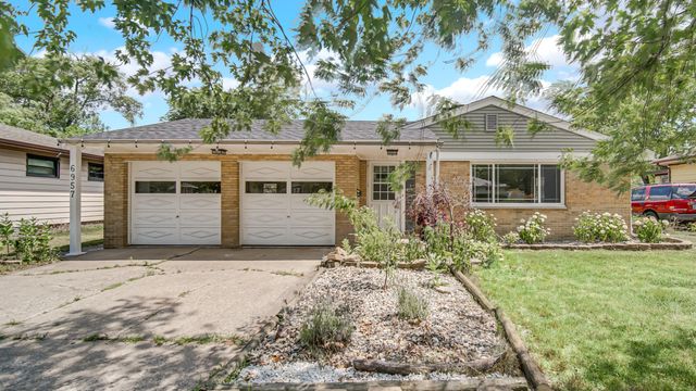 6957 Ash Avenue, Gary, IN 46403