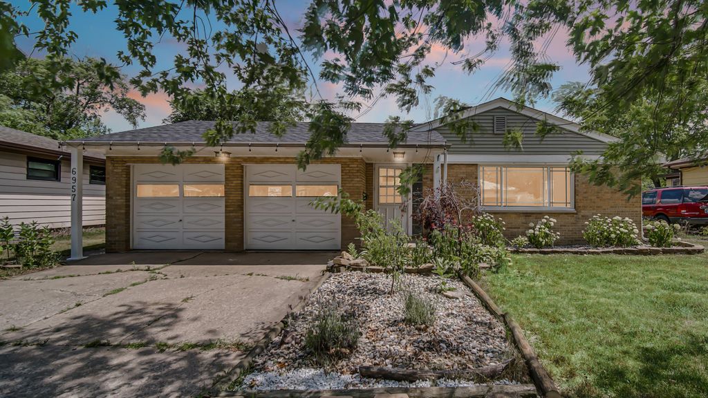 6957 Ash Avenue, Gary, IN 46403