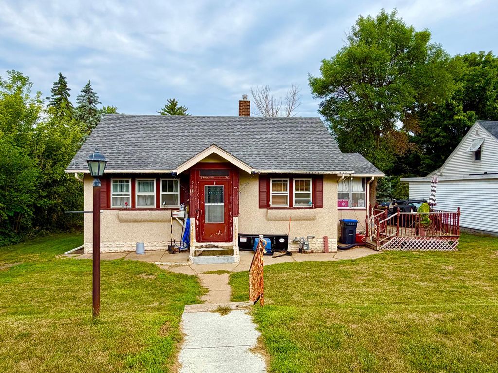 514 State Street E, Cannon Falls, MN 55009 — exterior
