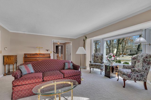 2007 Summit Drive, Saint Cloud, MN 56303