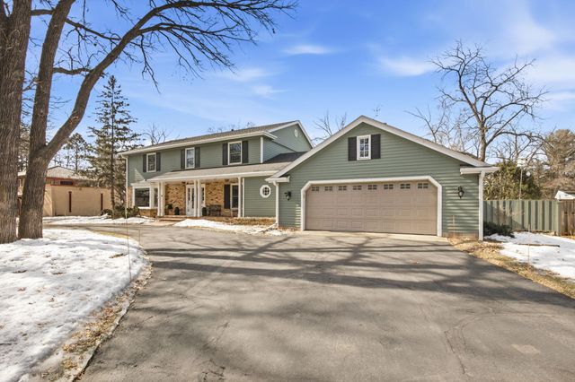 2007 Summit Drive, Saint Cloud, MN 56303
