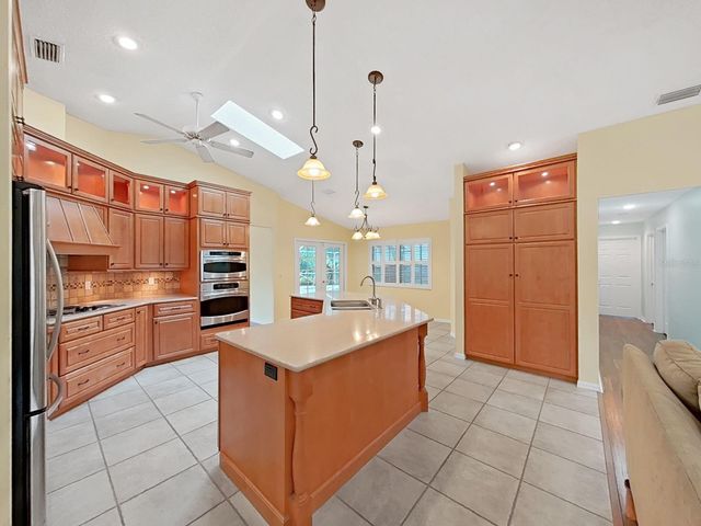 611 TOMOKA DRIVE, Palm Harbor, FL 34683