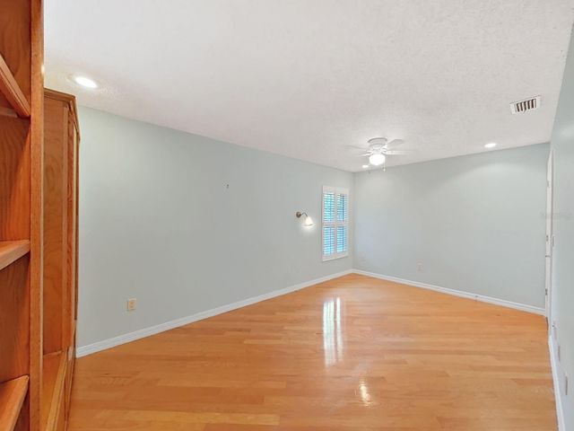 611 TOMOKA DRIVE, Palm Harbor, FL 34683