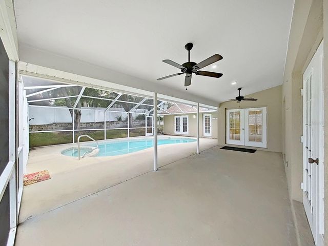 611 TOMOKA DRIVE, Palm Harbor, FL 34683