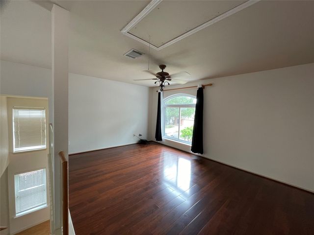 2215 ADA LN, Round Rock, TX 78664