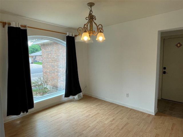 2215 ADA LN, Round Rock, TX 78664