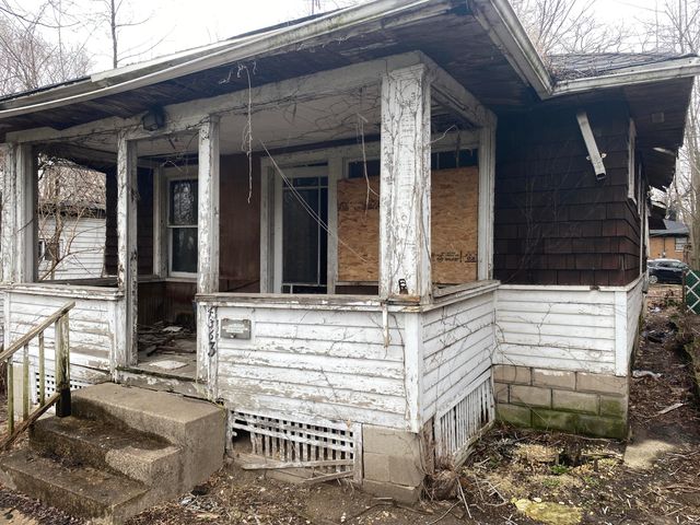 4363 Monroe Street, Gary, IN 46408