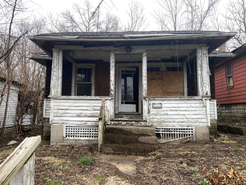 4363 Monroe Street, Gary, IN 46408