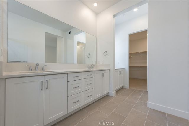 136 Seep, Irvine, CA 92618