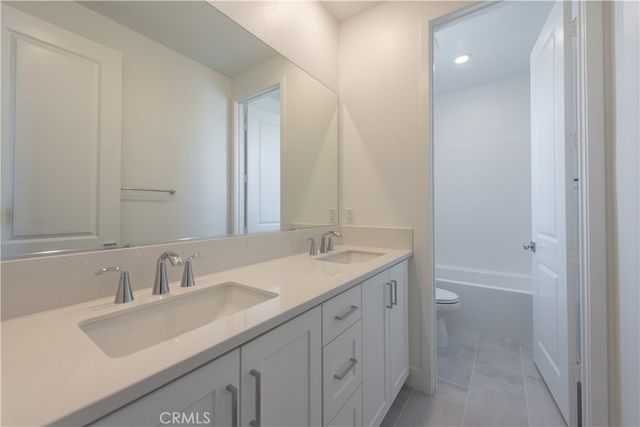 136 Seep, Irvine, CA 92618