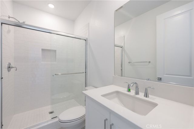 136 Seep, Irvine, CA 92618