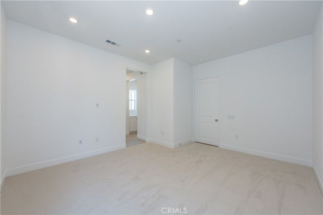 136 Seep, Irvine, CA 92618