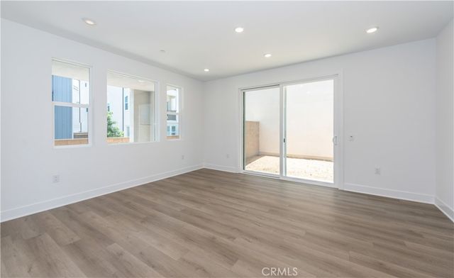 136 Seep, Irvine, CA 92618