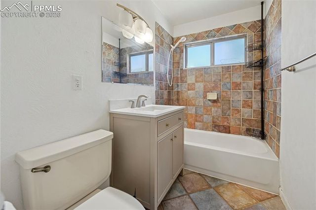 1431 Northview Drive, Colorado Springs, CO 80909