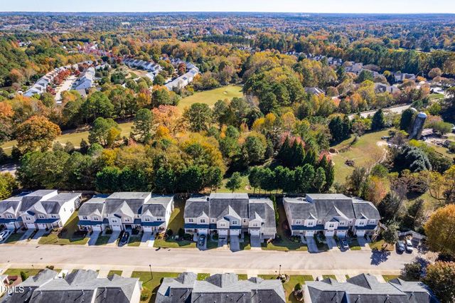 2522 Spring Oaks Way, Raleigh, NC 27614