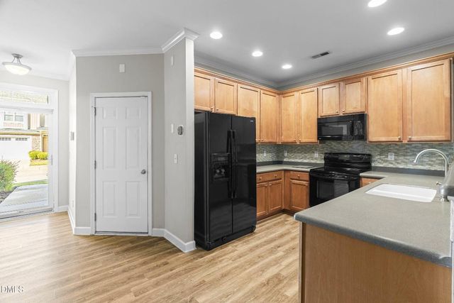 2522 Spring Oaks Way, Raleigh, NC 27614