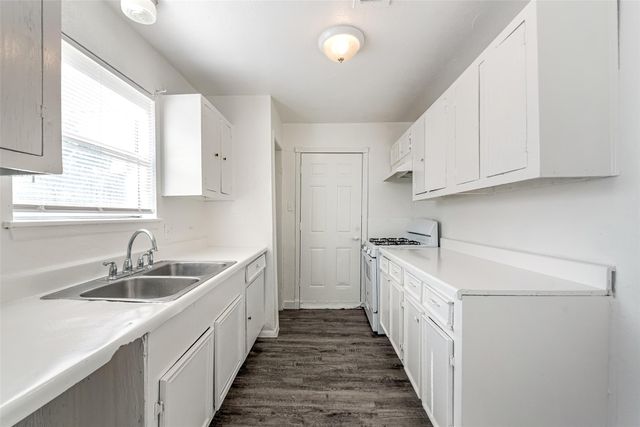 3348 Scotch Moss Lane, La Porte, TX 77571