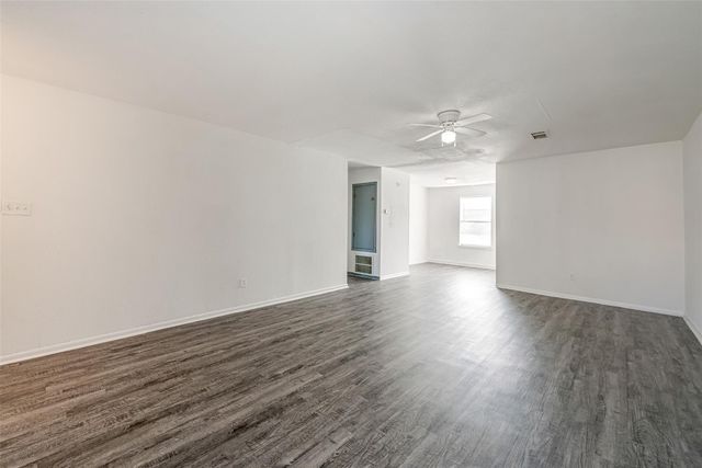 3348 Scotch Moss Lane, La Porte, TX 77571