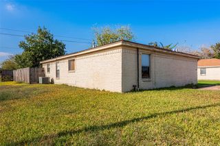 3348 Scotch Moss Lane, La Porte, TX 77571