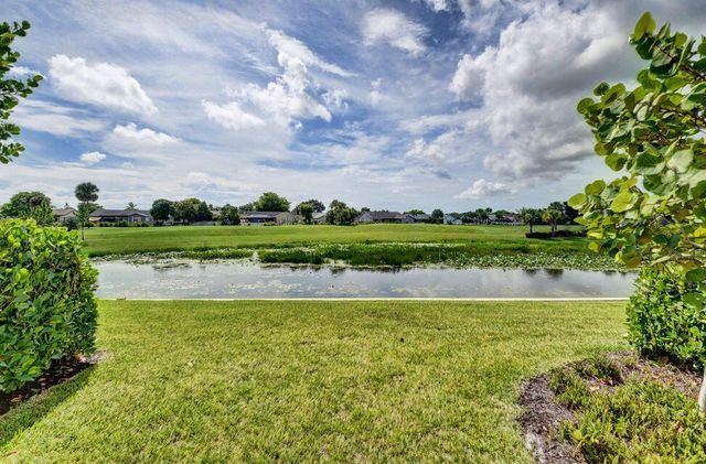 10222 Akenside Drive, Boca Raton, FL 33428