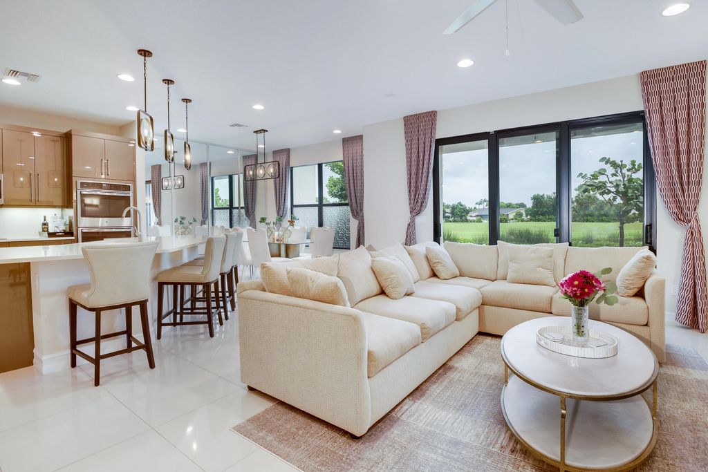10222 Akenside Drive, Boca Raton, FL 33428