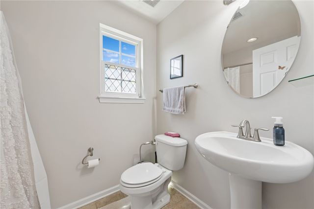 311 Horizon Dr, Monroeville, PA 15146