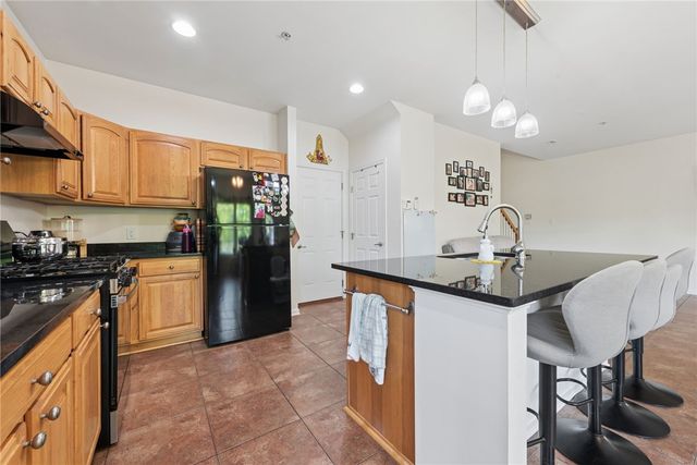 311 Horizon Dr, Monroeville, PA 15146
