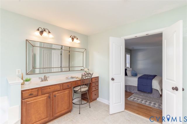 12669 Fawn Ln, Goochland, VA 23233