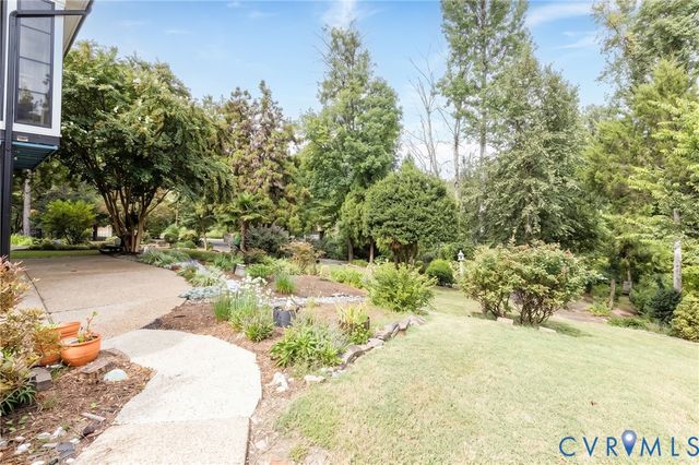 12669 Fawn Ln, Goochland, VA 23233