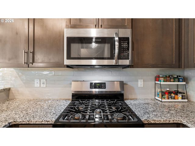 4145 S WATERS EDGE Way, Ridgefield, WA 98642